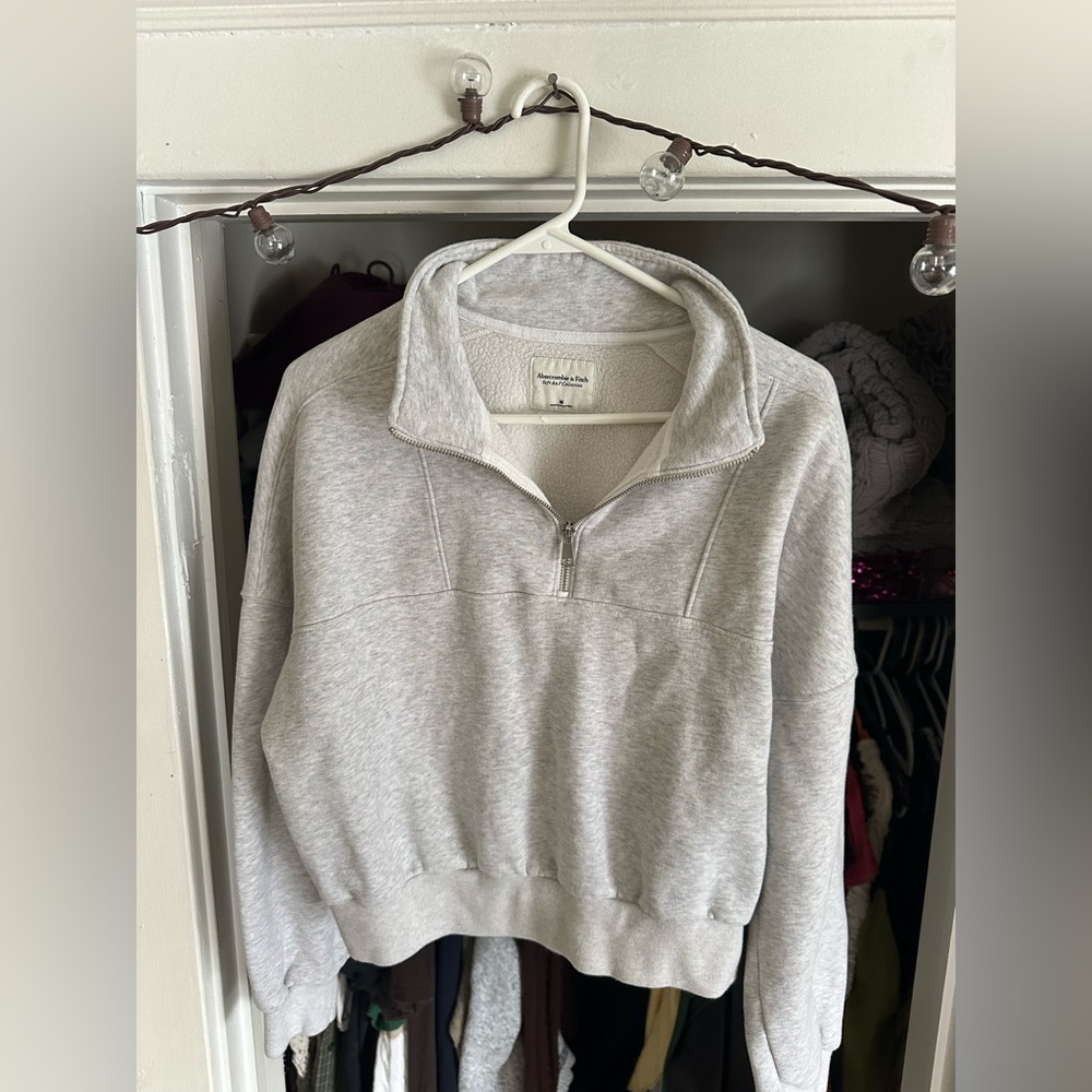 Gray Abercrombie & Fitch Cropped Quarter Zip